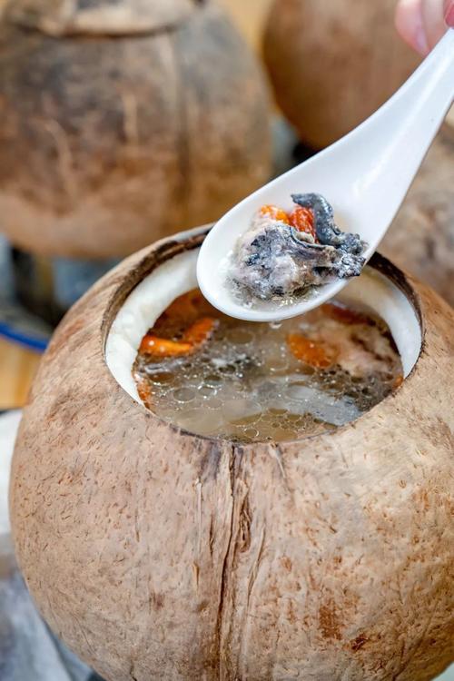 椰子炖汤如何打包（椰子炖汤如何打包好喝）