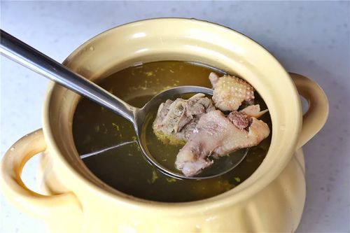 公洋鸭炖汤的功效（公洋鸭是发物吗手术后能吃吗?）